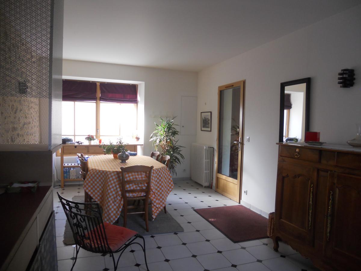 Le Nid D'Hirondelles Bed & Breakfast Perthes-en-Gatinais Exterior photo